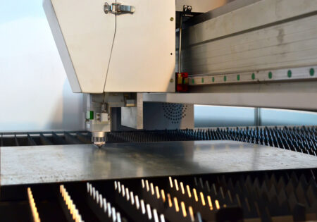 دستگاه برش اتوماتیک ورق فلزی