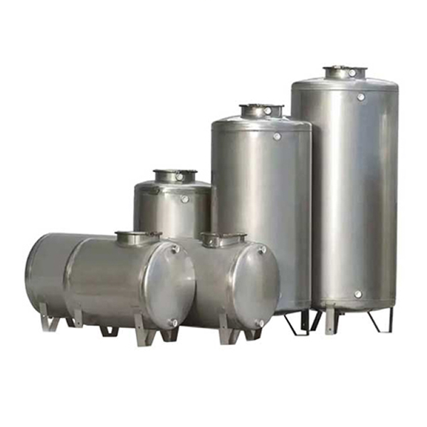 تانک‌های ذخیره‌سازی آب خالص و آب برای تزریق